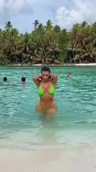 Kim Kardashian hot Milf summer