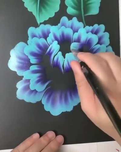 Cross post of flower painting, please delete if not allowed. But I tried it and it's super cool!! If anyone has any tips on how to load the brush I'd appreciate it!