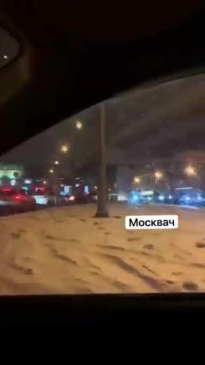 Russians waiting in line for McDonald's after they announced they would be closing all 800 locations