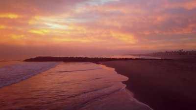 Really awesome sunset in Newport Beach, CA! Captured on my Mavic Mini.