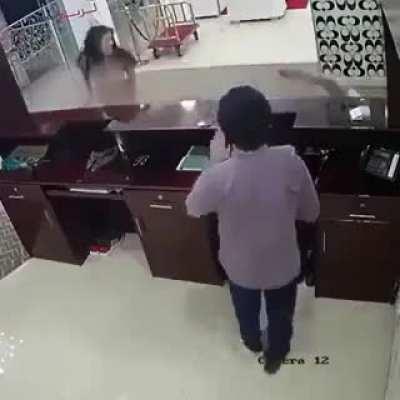 Man shoves woman, woman retaliates with three kicks