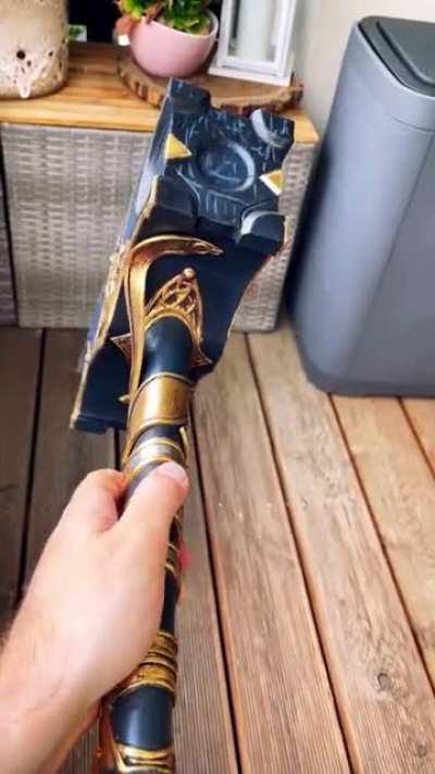 My mjolnir replica. Fully gilded with leaf gold. 😌