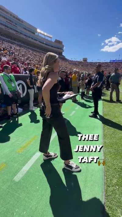 Jenny Taft - College Football on Fox