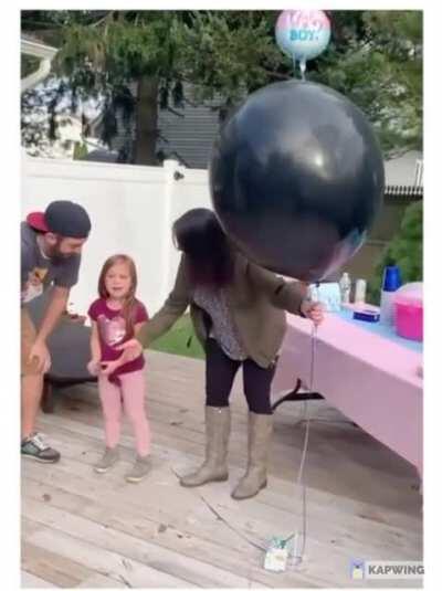 Letting a 5-year old pop a gender reveal ballon, WCGW