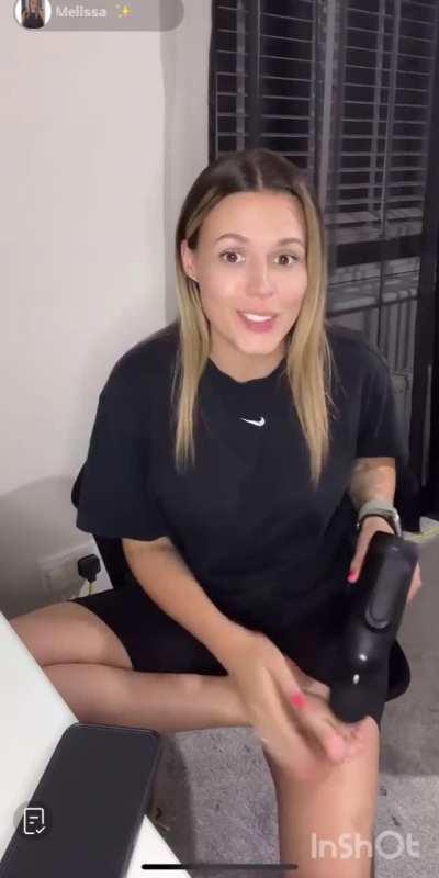 10 hypnotizing minutes of milf soles, socks and foot massage