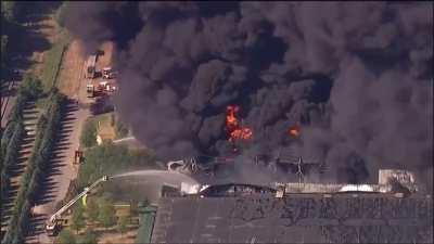 Chemical plant explodes in Rockton IL 06/14/2021