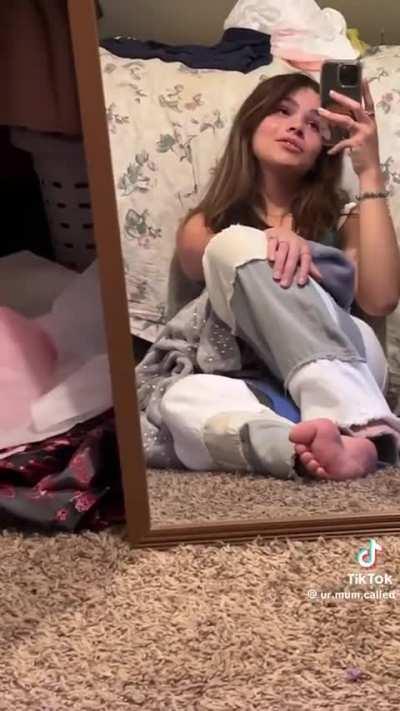 Jasmine skyes cute feet