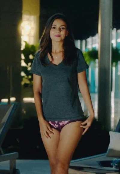 Victoria Justice Coming over To Get Blasted