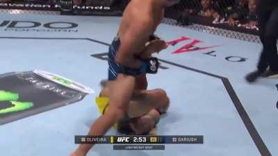 Charles Oliveira vs Beneil Dariush full fight