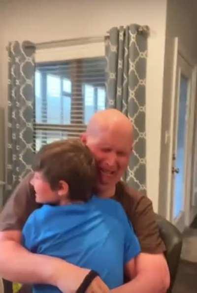 Grandfather having Parkinson’s able to hug his grand children is ❤️