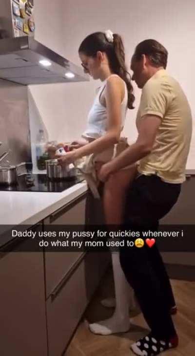 Dad fuck her daughter 😍