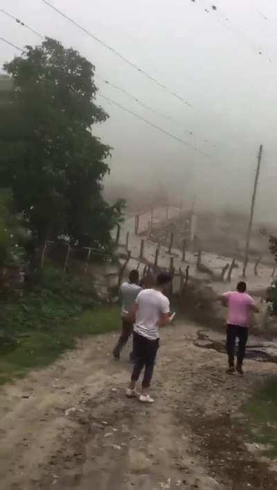 Terrible floods destroyed the pedestrian bridge in Rincón  village of Catamarca province in northwest Argentina 🇦🇷 (25.12.2023)