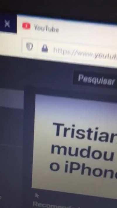 Enfim a hipocrisia... O vídeo está sendo postado no YT e falando q o YT está te enganando...