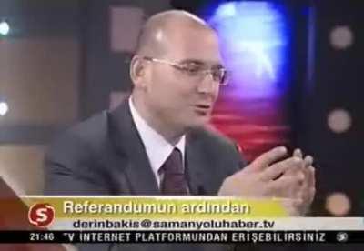 süleyman soylu anayasa referandumundan sonra bir terör örgütünün kanalında açıklamalarda bulunuyor (14 ya da 15 eylül 2010) (kısaltılmış hali)