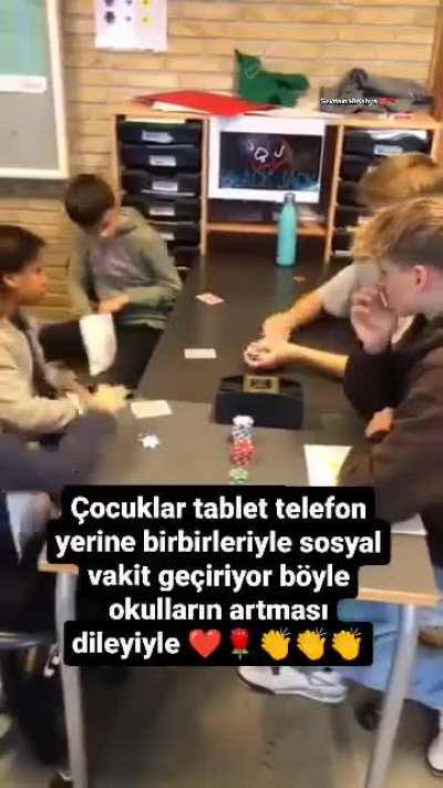 Ne güzel çocuklar sosyalleşiyor