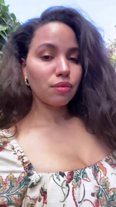 Jurnee Smollett