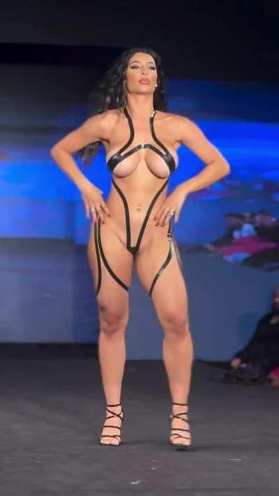 @mayafelixmodel