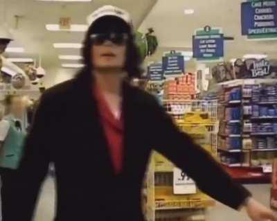 20 years ago, a Florida supermarket closed so that Michael Jackson could fulfill his dream of going grocery shopping like everybody else.