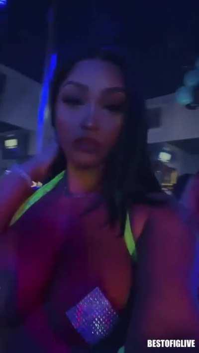 💚( * )( * )🤳🏽🎥