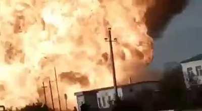 Gas station goes boom, yesterday in Kazakhstan, Atyrau