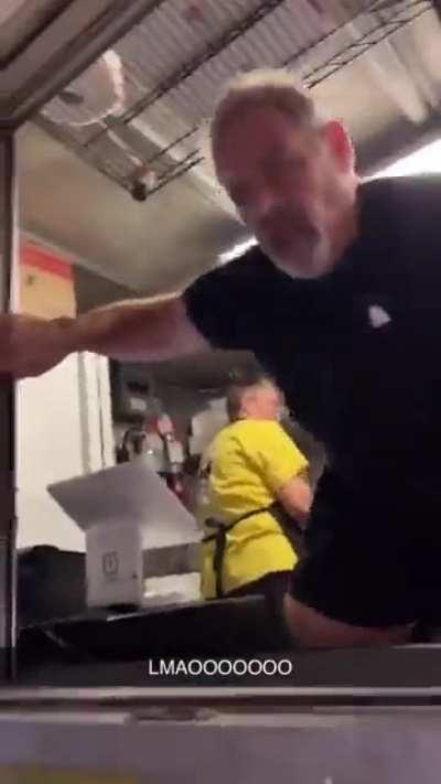 Lady tries opening a closed food truck to be served