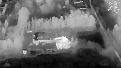 Drone footage by the Ukrainian SSO is showing attacks on Russian forces using British Brimstone missiles and domestic UAVs. 