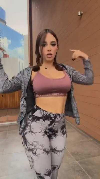 iamvaleriavidal vviz.vidal valeria alejandra valeria vidal tiktok ass big ass model instagram model mexican mexican ass gigant ass