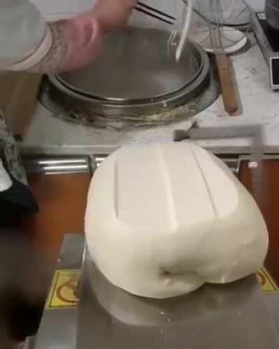 Noodle making machine