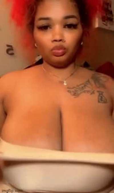 Titty drop With big Areolas