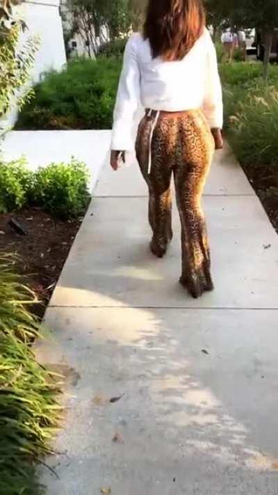 Cierarogers sexy ass