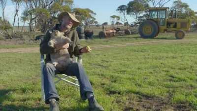 In what is probably the most Australian video ever, this man tries to feed an angry, farting Wombat