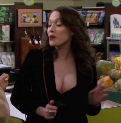 Kat in another great gif from 2 Broke Girls