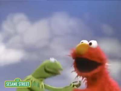 Elmo screams