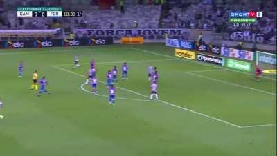 Goal scored by Arana for Atletico Mineiro in Brazil's Cup