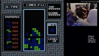 13-Year-Old Makes History as First Person Ever to Beat Original Tetris