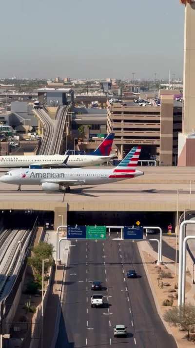 Taxiways at Sky Harbor 