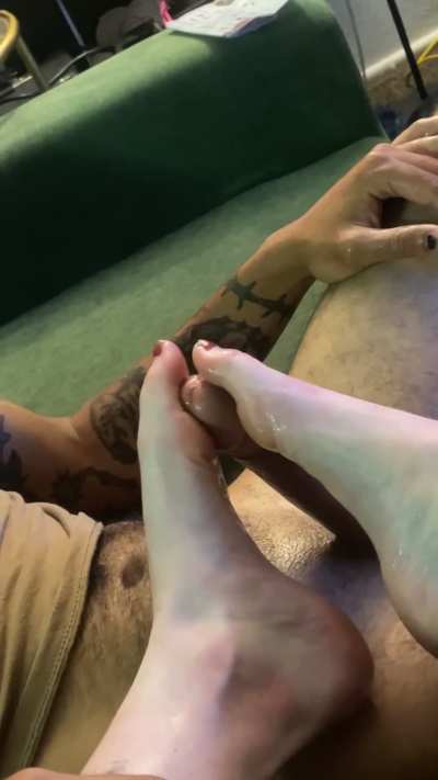 What’s the best foot job you’ve ever gotten? 