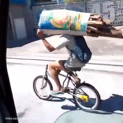 incredible cycling skills in the Philippines