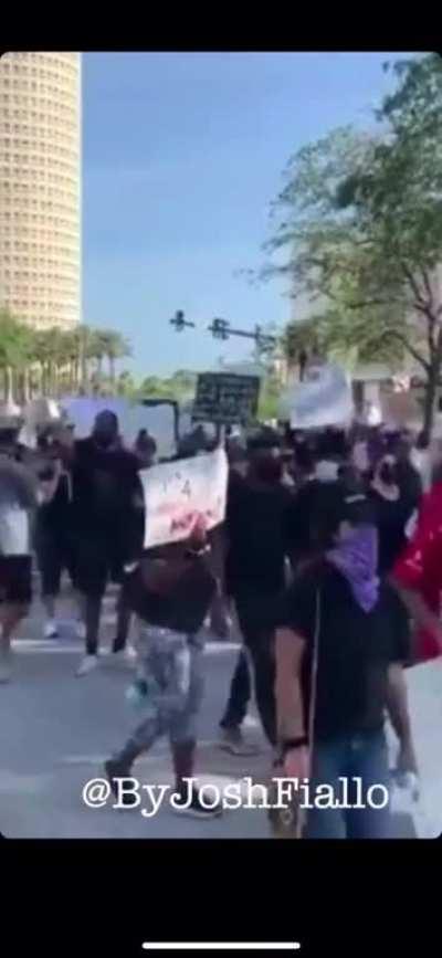 [06/04/20] violence Against Protestors By The Tampa Police.