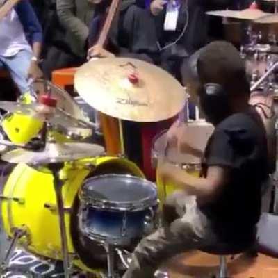 this little kids drumming skills