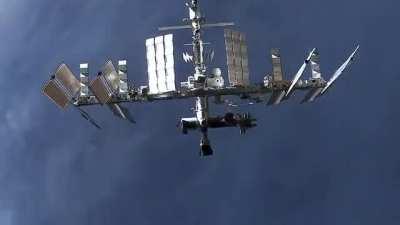 Timelapse of Cargo Dragon approaching the International Space Station yesterday