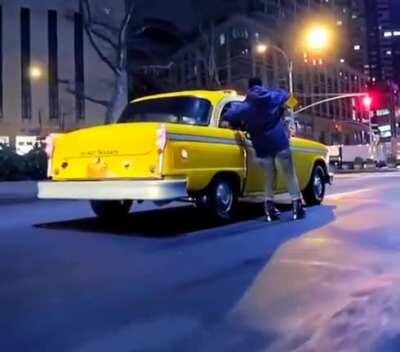 How a rollerblading cameraman captures vehicle boarding scene