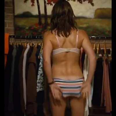 Jessica Biel amazing booty