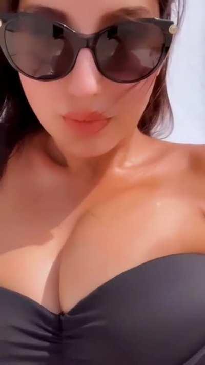 Nora Fatehi Closeup