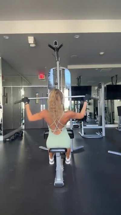 Chantel | working out