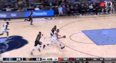 [Highlight &amp; Lowlight] Rudy Gobert positions himself for a timely steal and then shaqtinly goes for a behind-the-back dribble.