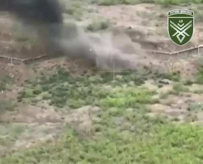 The FPV drone of the 68th separate ranger brigade chases 2 Russian gunmen that try to fly away through the trenches without success.