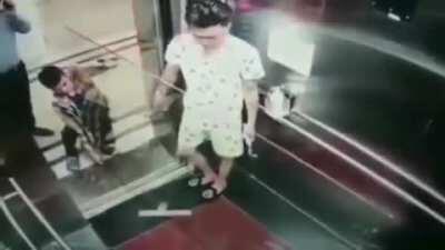 WCGW trying to carry a goddamn glass in an elevator