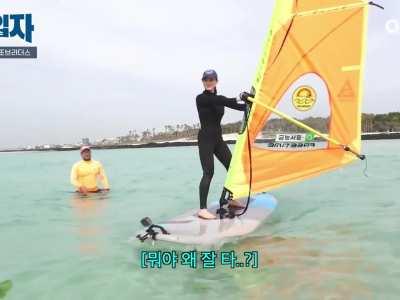 Jihyo windsurfing for the first time and OF COURSE she's good at it