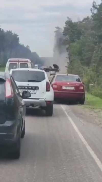 Russian Grad MLRS fires on Kharkiv oblast right from a public highway 
